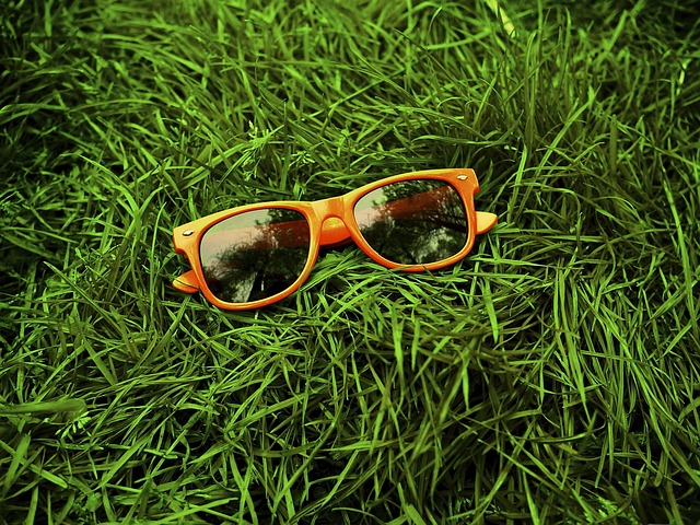 oranžové brýle