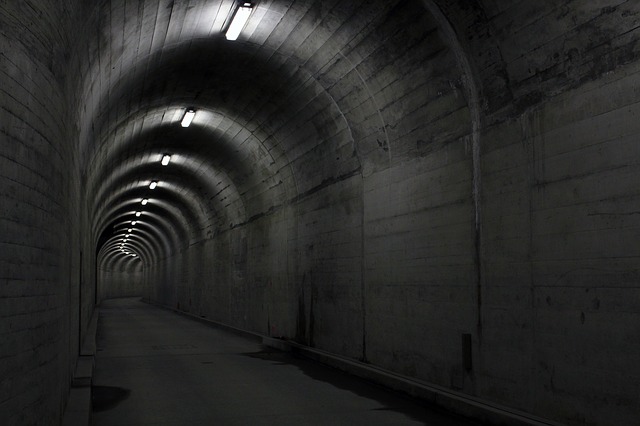 betonový tunel